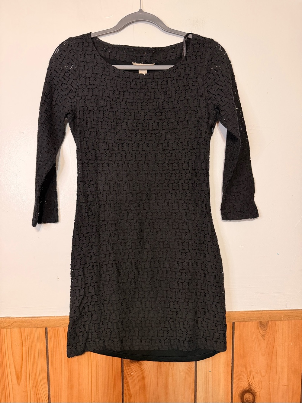 Banana Republic Black Textured Long-Sleeve Knit Dress